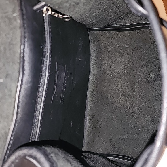 Vintage Coach Leather Daypack Drawstring Backpack - Picture 8 of 17